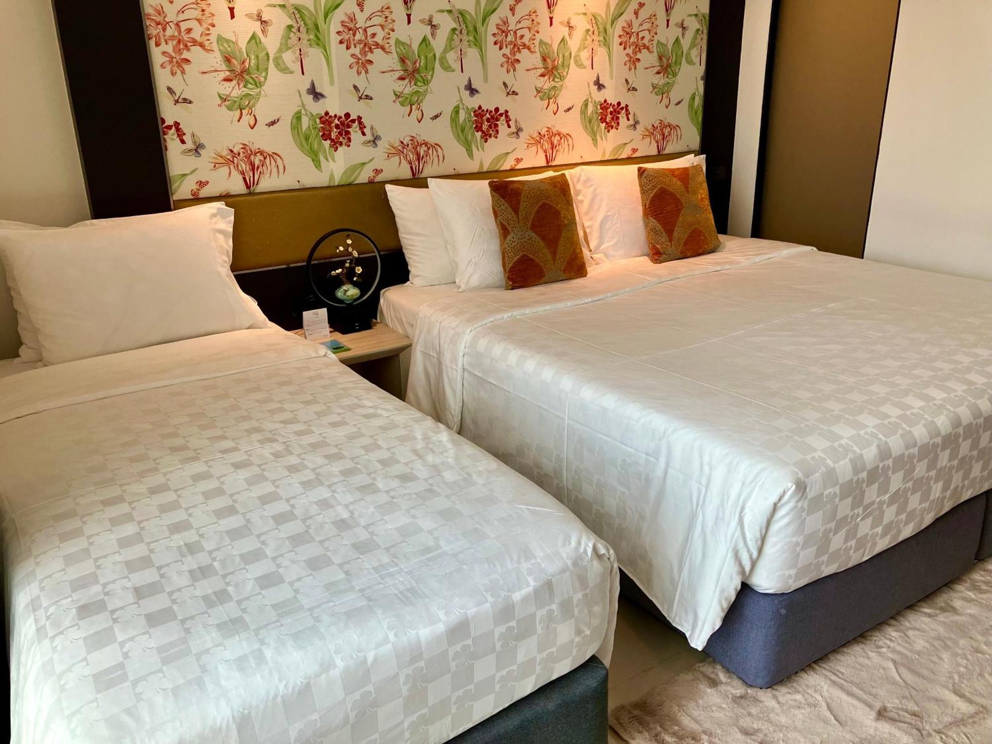 Clover Asoke - Sha Extra Отель 4*